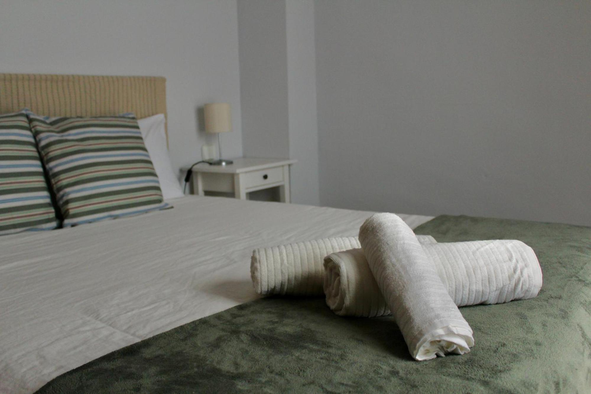 Wish Suite Plaza Nueva Séville Extérieur photo